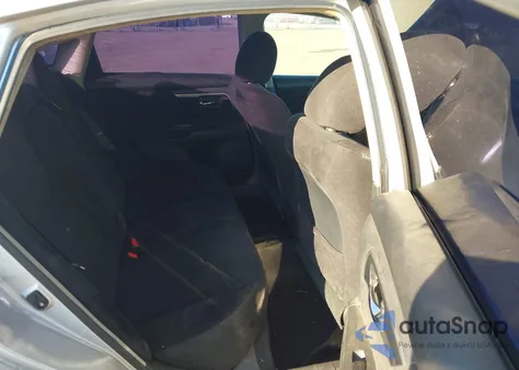 2013 Nissan Altima 2.5 z USA, uszkodzony, nr VIN 1N4AL3AP1DN504158